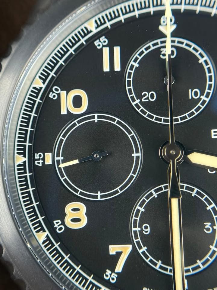 Breitling Navitimer 8 M13314101 B1 X1