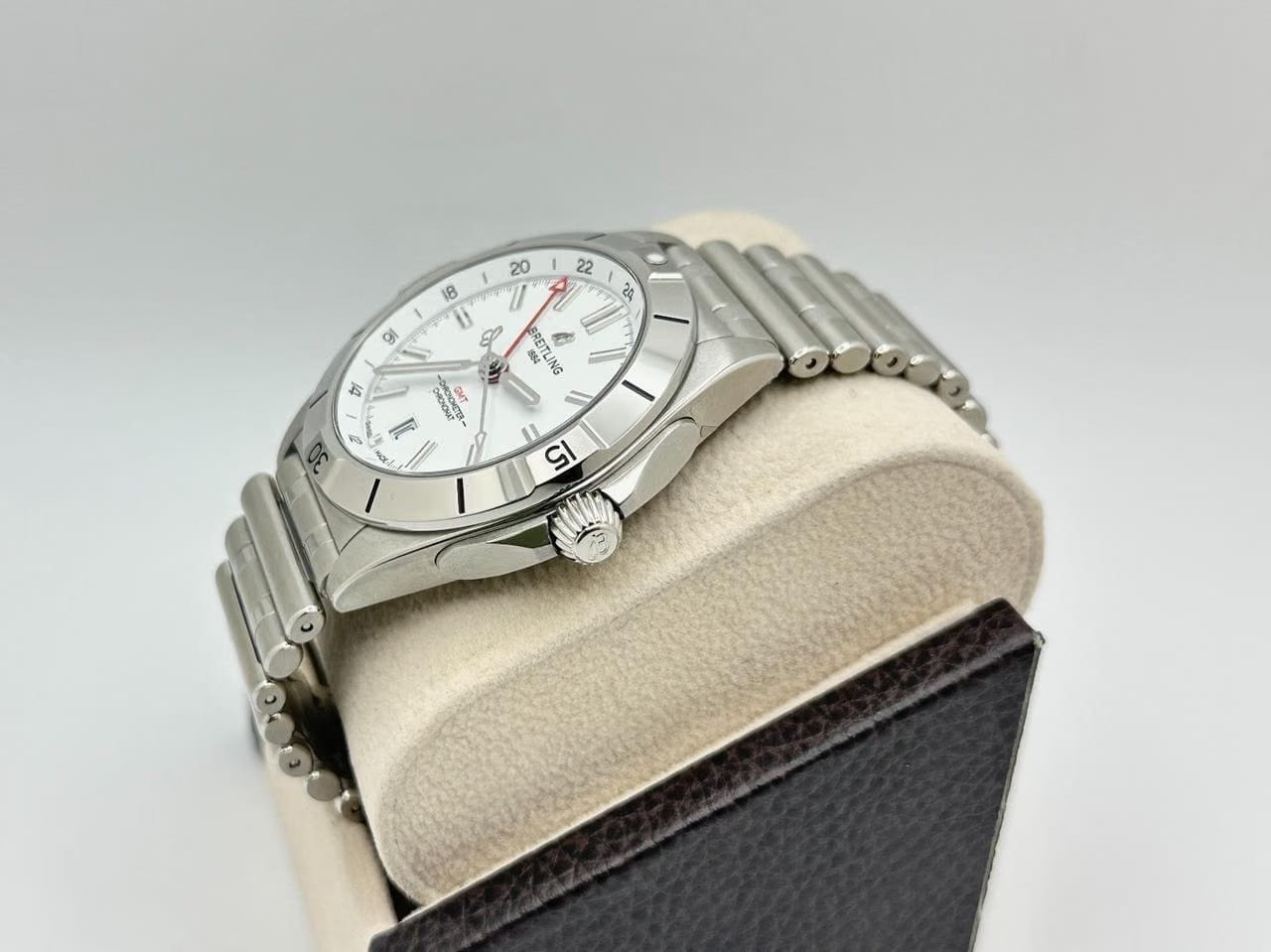 Breitling Chronomat GMT2026 NEW Breitling Chronomat GMT 40 A32398 40mm White Dial Steel Box Paper