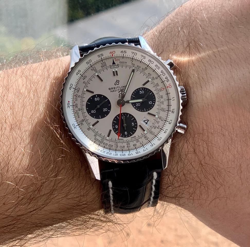 Breitling Navitimer 1 B01 Chronograph AB0121211 G1 A1