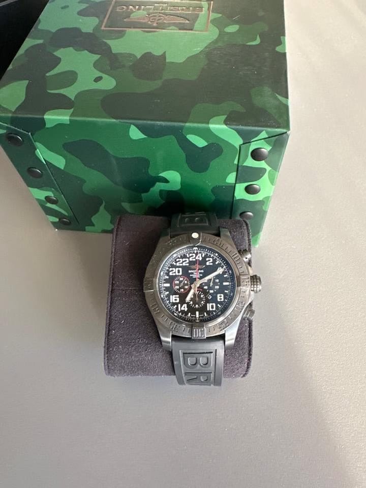 Breitling Super Avenger Military Limited Breitling super avenger military limited