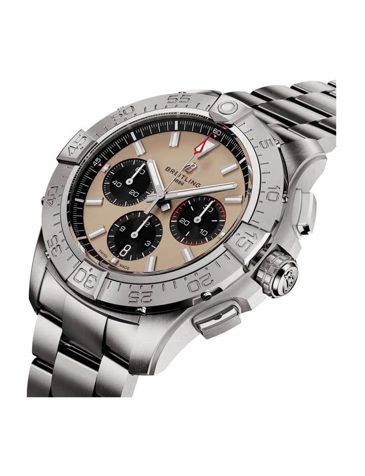 Breitling Avenger BO1 Chronograph 44 AB0147101 A1 A1