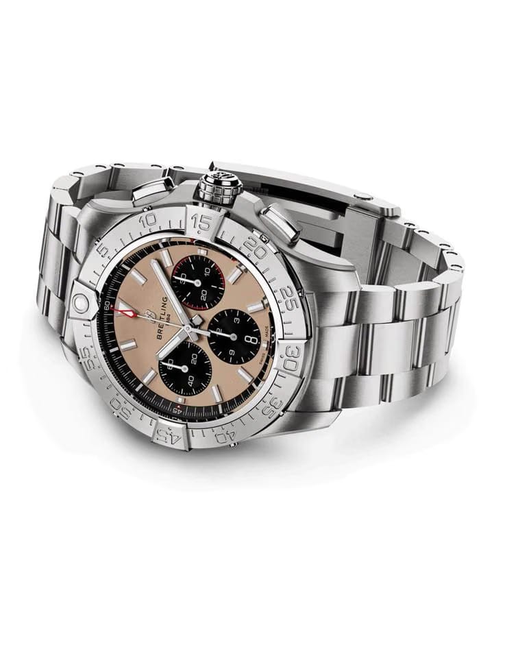 Breitling Avenger BO1 Chronograph 44 AB0147101 A1 A1