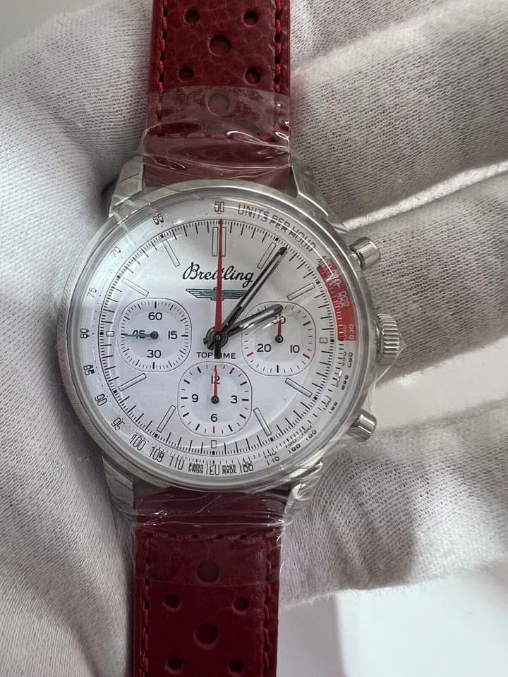 Breitling Top Time B01 Ford Thunderbird White Dial AB01766 A1 A1 X1 Watch 41mm