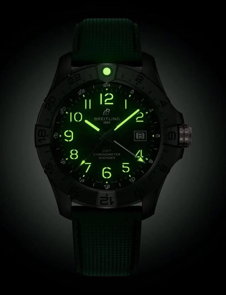 Breitling Avenger Automatic GMT 44 Night Mission S32320101 B1 X1