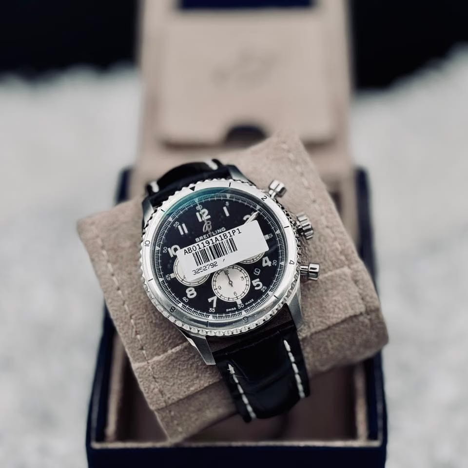 Breitling Aviator 8 Navitimer Aviator 8 ( Full stickers - Below MSRP)