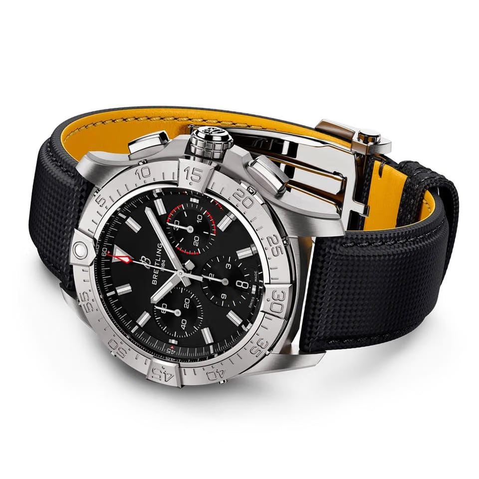 Breitling Avenger Unworn 2025 Avenger B01 Chronograph 42 AB0146101 B1 X1 box and papers