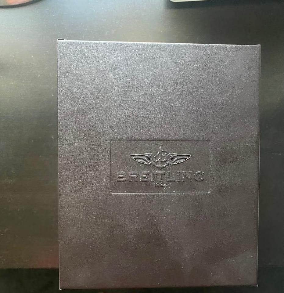 Breitling Chronomat 44 AB011012