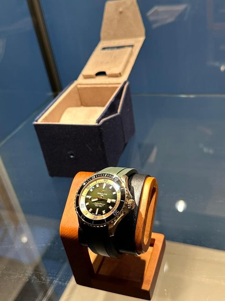 Breitling Superocean 42 Green full set