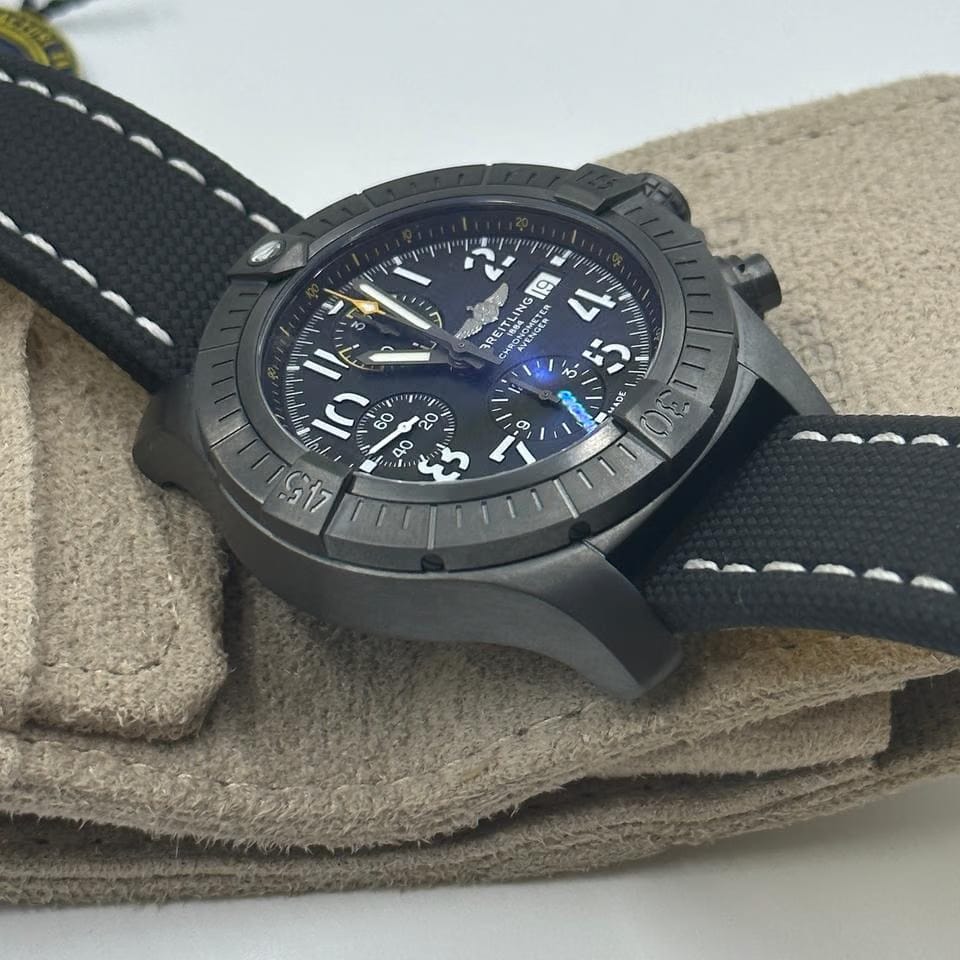 Breitling Avenger Chronograph
