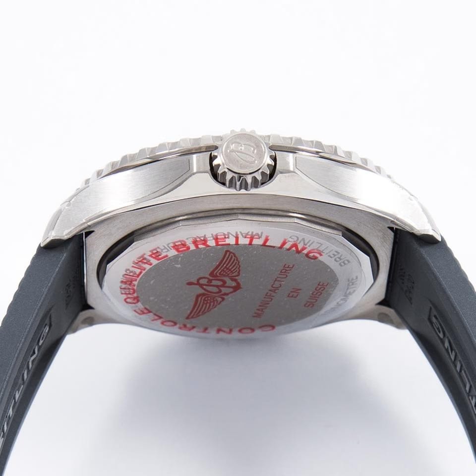 Breitling Superocean 46 Automatic 46 Super Diver unworn box papers VAT