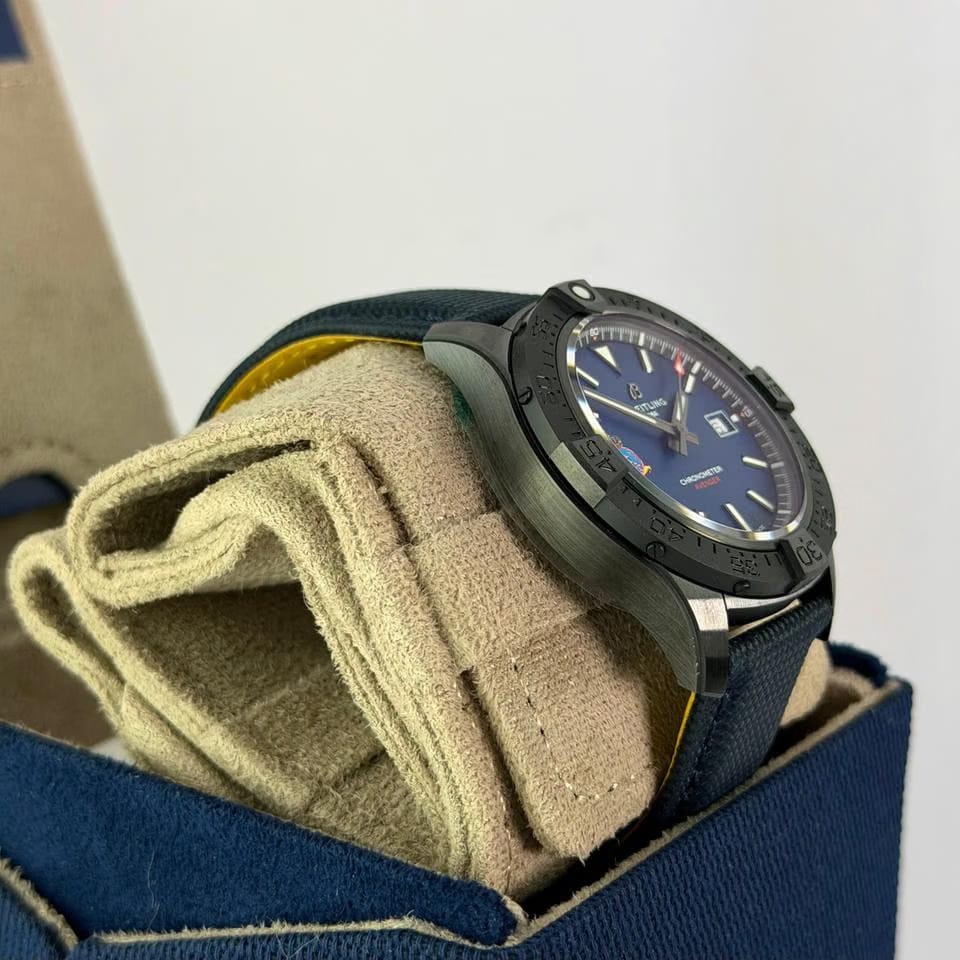Breitling Avenger42 mm - S173282 A1 C1 X1 - Night Mission Patrulla Águila Limited Edition
