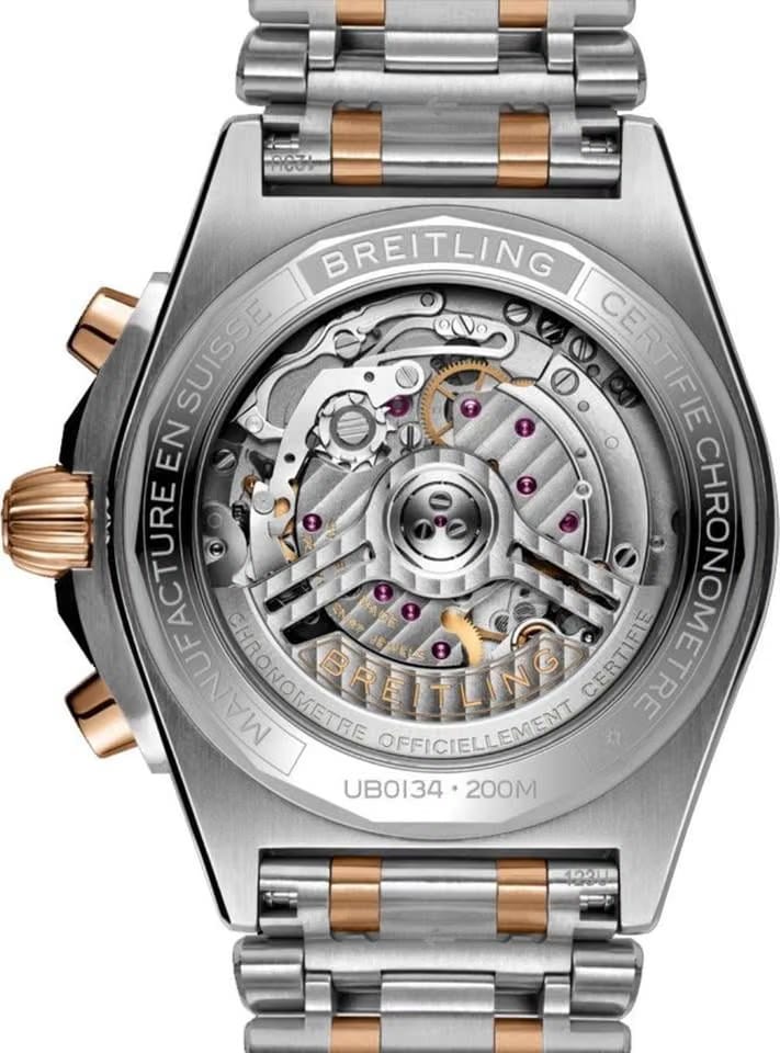 Breitling Chronomat 42 B01 42mm Steel & Rose Gold Green Dial Automatic Men's Watch UB0134131 L1 U1 Complete Full Set