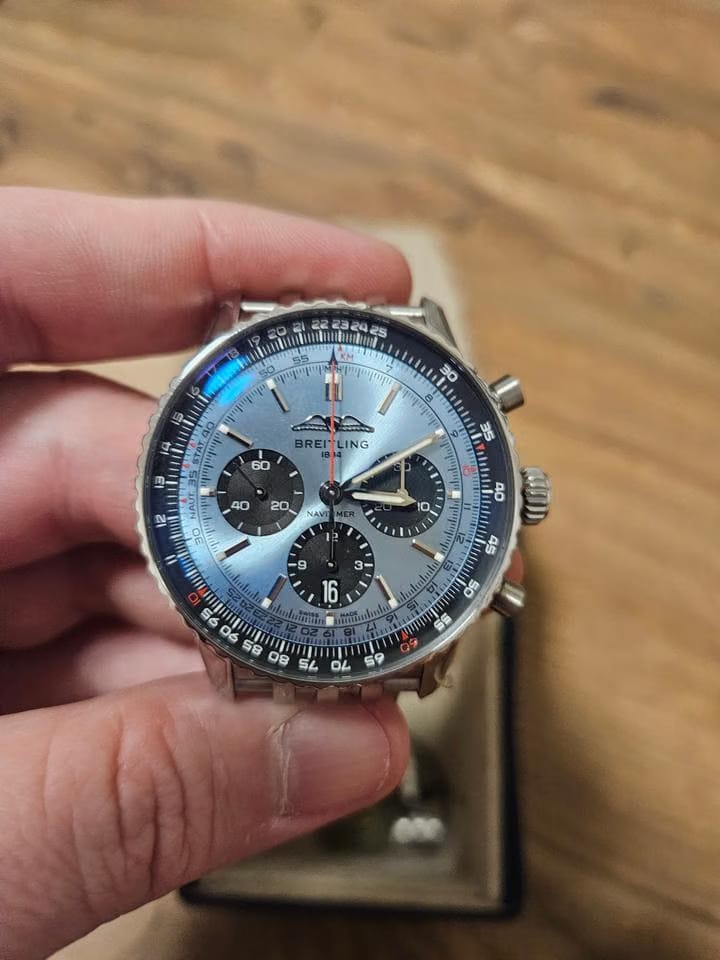 Breitling Navitimer 1 B01 Chronograph43