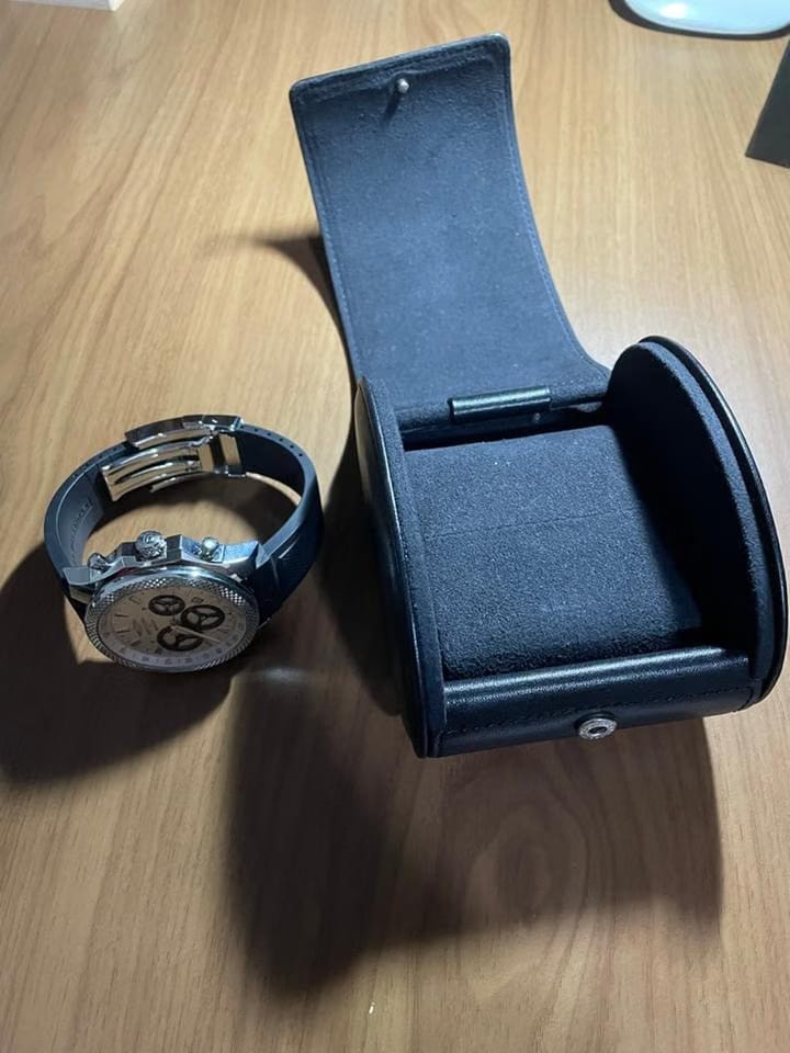 Breitling Bentley Barnato Rcing