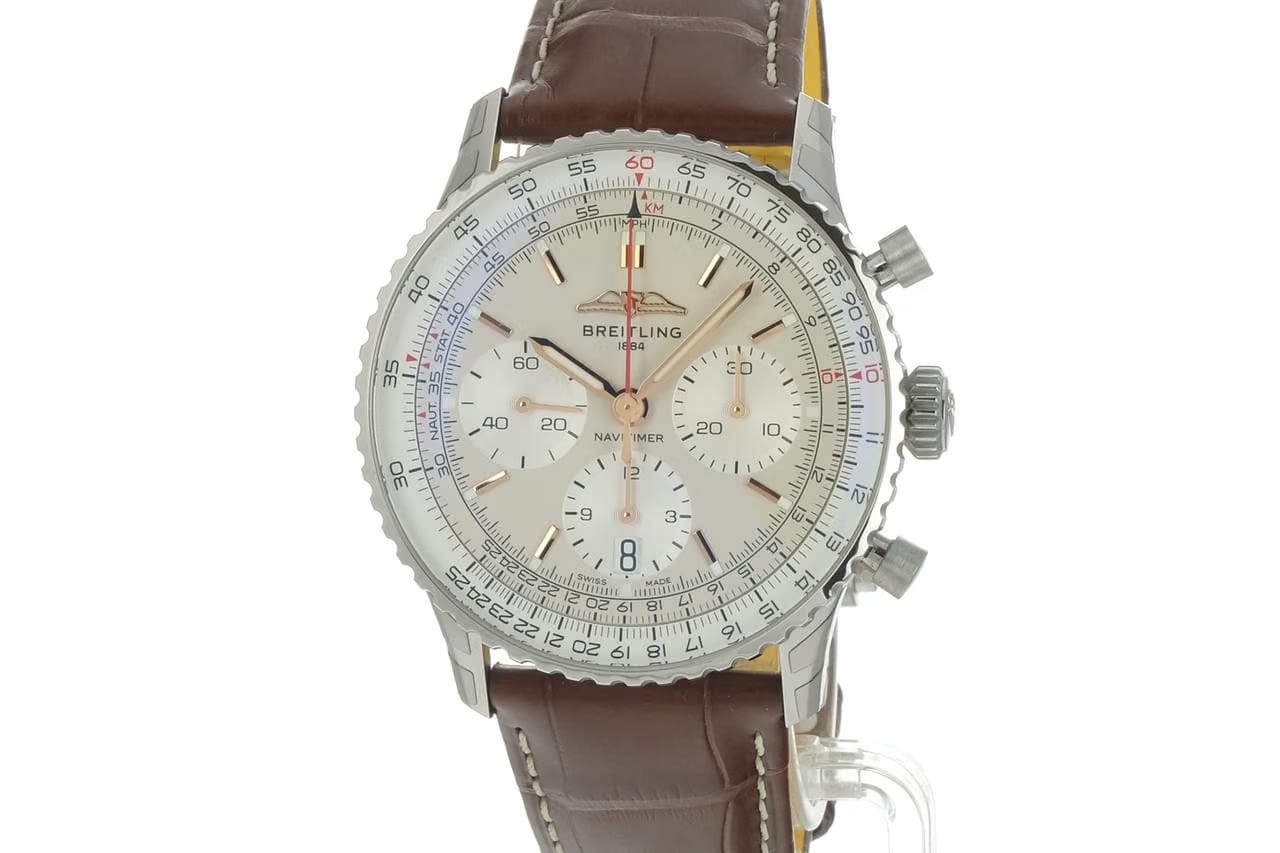Breitling Navitimer 1 B01 Chronograph41 Edelstahl - Creme