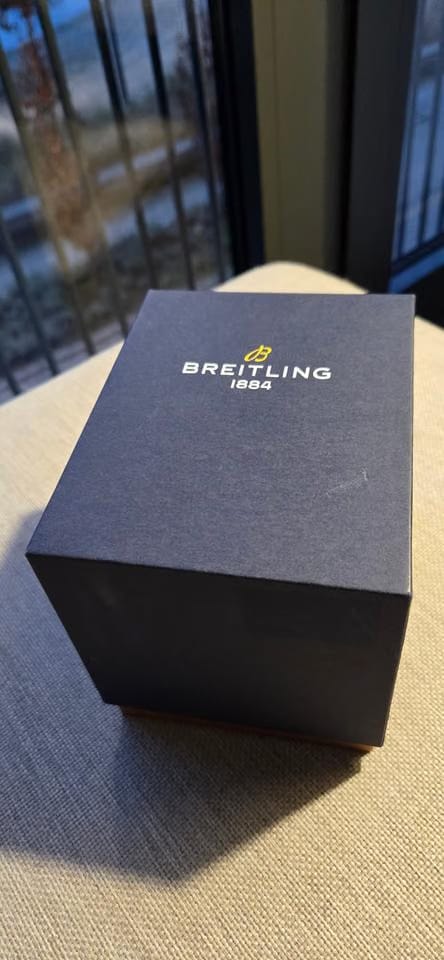 Breitling Navitimer 1 B01 Chronograph43 Swissair Édition Spéciale