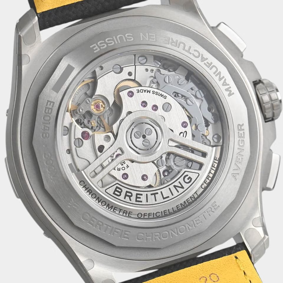 Breitling Super Avenger Titanium / 46 mm / Box&Papers / EB0148101 C1 X1