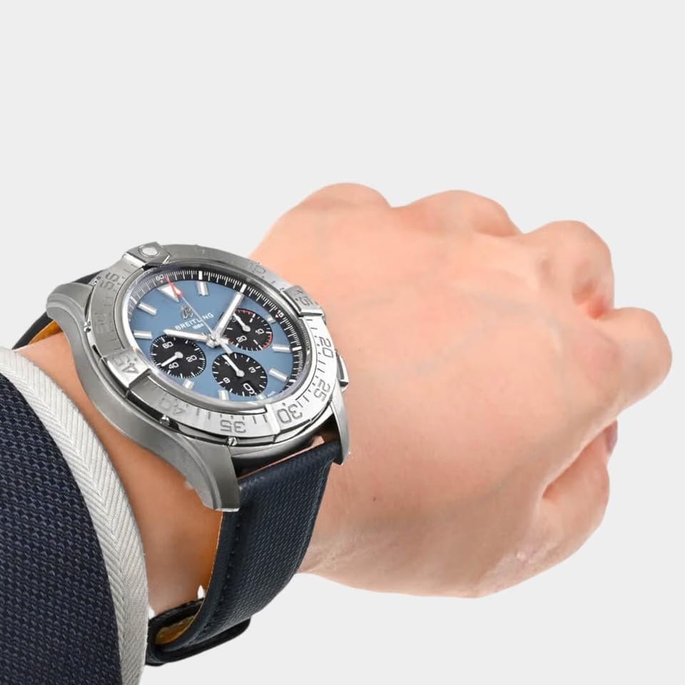 Breitling Super Avenger Titanium / 46 mm / Box&Papers / EB0148101 C1 X1
