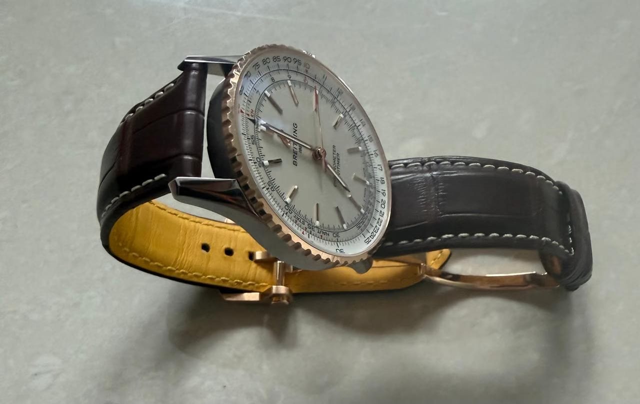 Breitling Navitimer Automatic 41 Full Set. Original box and papers. MINT. NO TAX