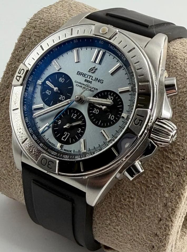 Breitling Chronomat 42 B01 42 Extra bracelet travel case full box POP warranty