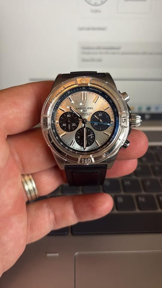 Breitling Chronomat 42 B01 42 Extra bracelet travel case full box POP warranty