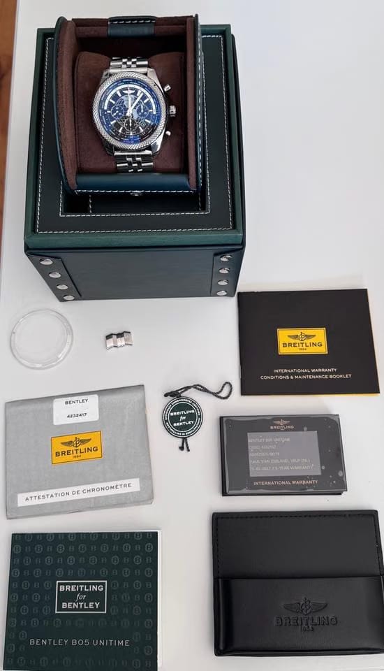Breitling Bentley B05 Unitime WORLDTIMER Full Set EU Pristine Condition