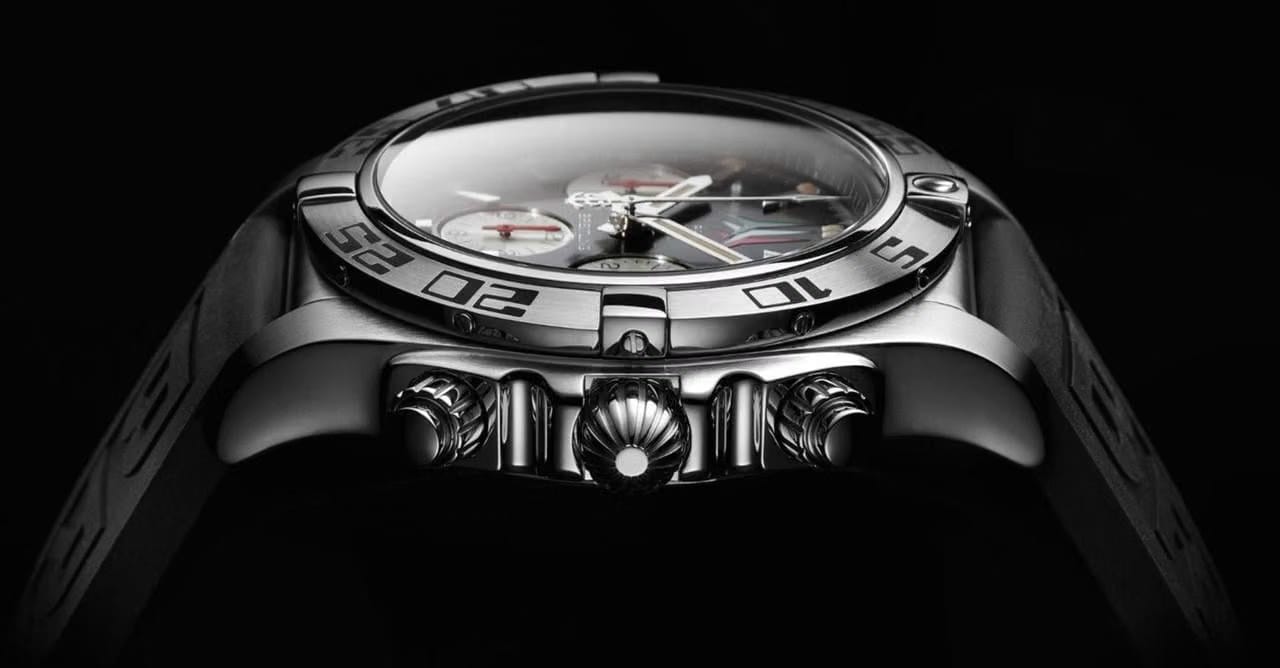 Breitling Chronomat 44 Frecce Tricolori Italian Air Force Limited Edition Rare Chronograph AB0110
