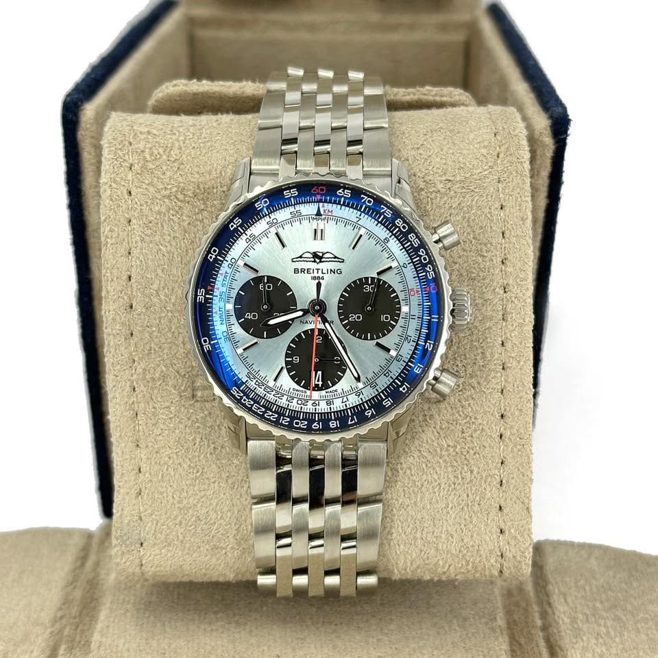 Breitling Navitimer 1 B01 Chronograph UNWORN 2025 Navitimer B01 Chronograph 41 AB0139241 C2 A1 box & papers