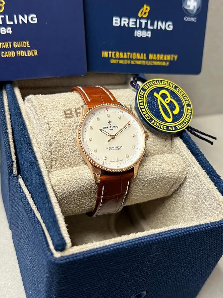 Breitling Navitimer32 | NEU/Fullset/Sticker | 18kt. Gold | Diamanten Zifferblatt