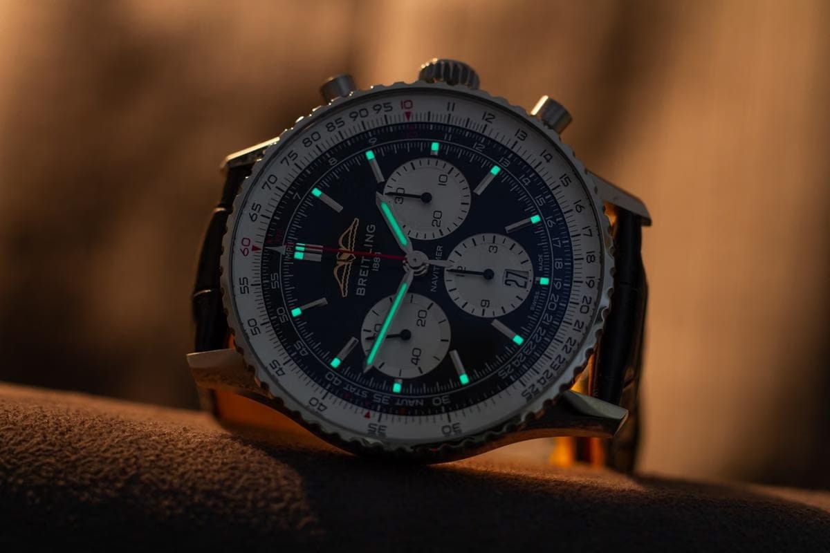 Breitling Navitimer 1 B01 Chronograph In-house B01 Chronograph Ab0138 43mm - New - Box & Papers