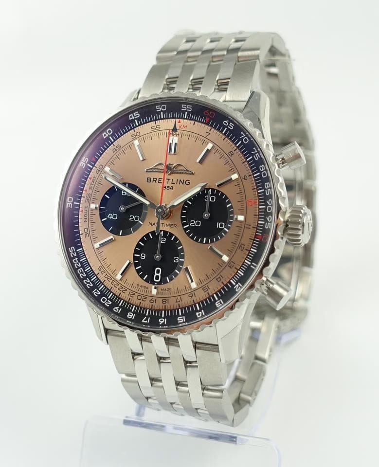 Breitling Navitimer 1 B01 Chronograph43 Full Set / New Watch