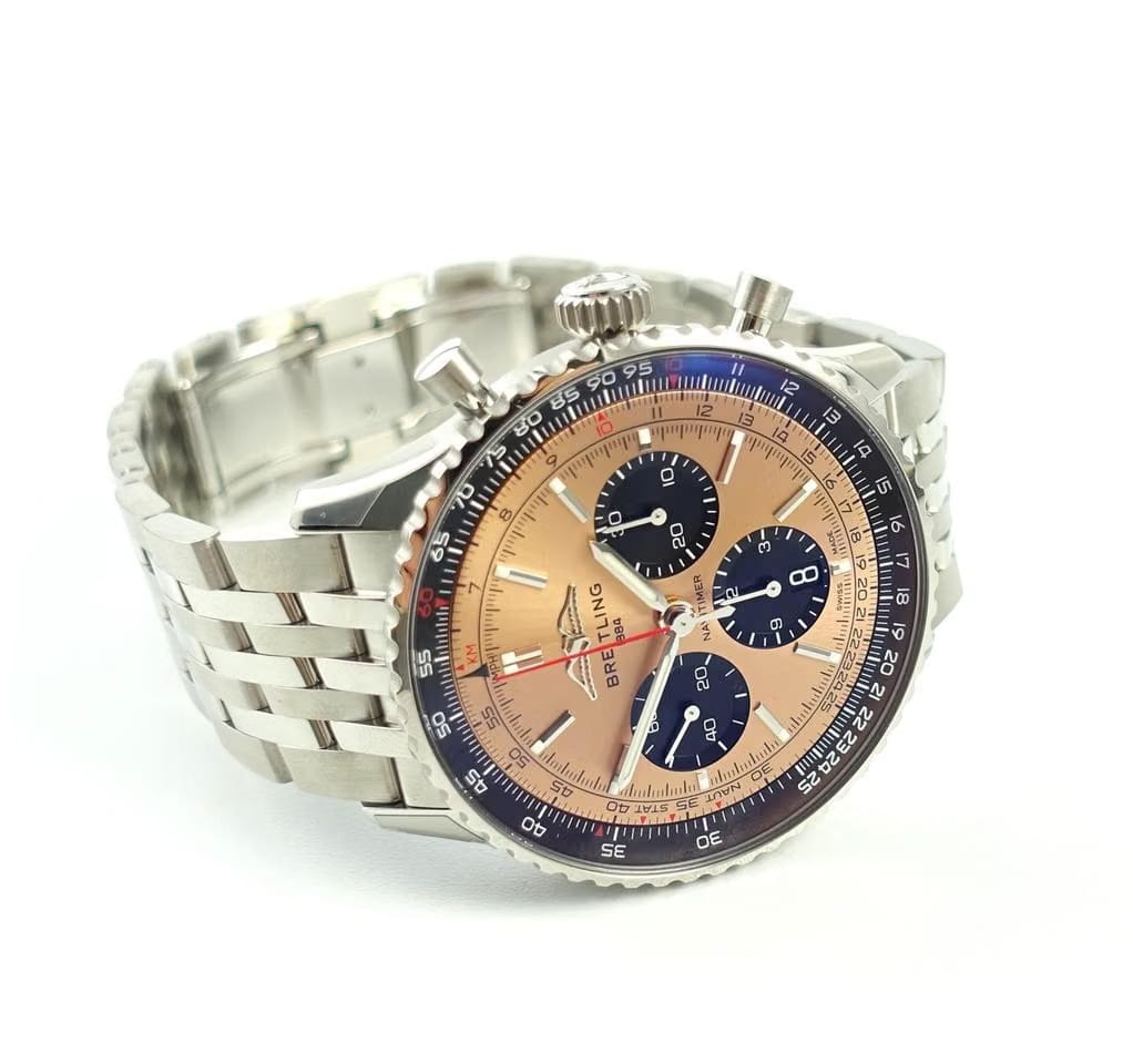 Breitling Navitimer 1 B01 Chronograph43 Full Set / New Watch