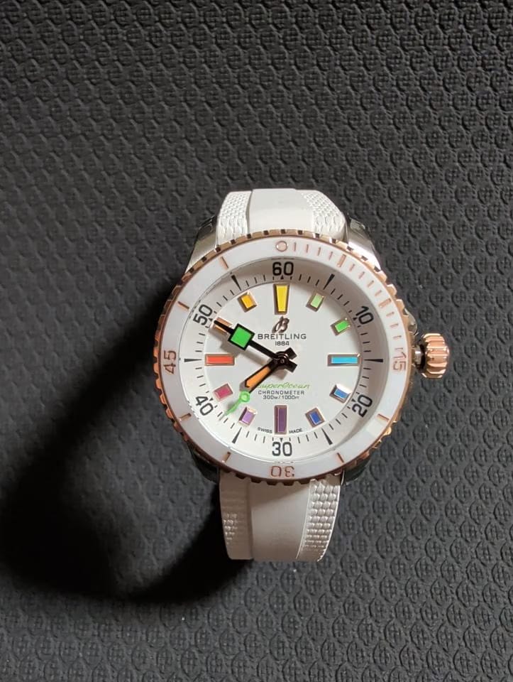 Breitling Superocean 36 Automatic 36 FULL SET NUOVO 2 CINTURINI