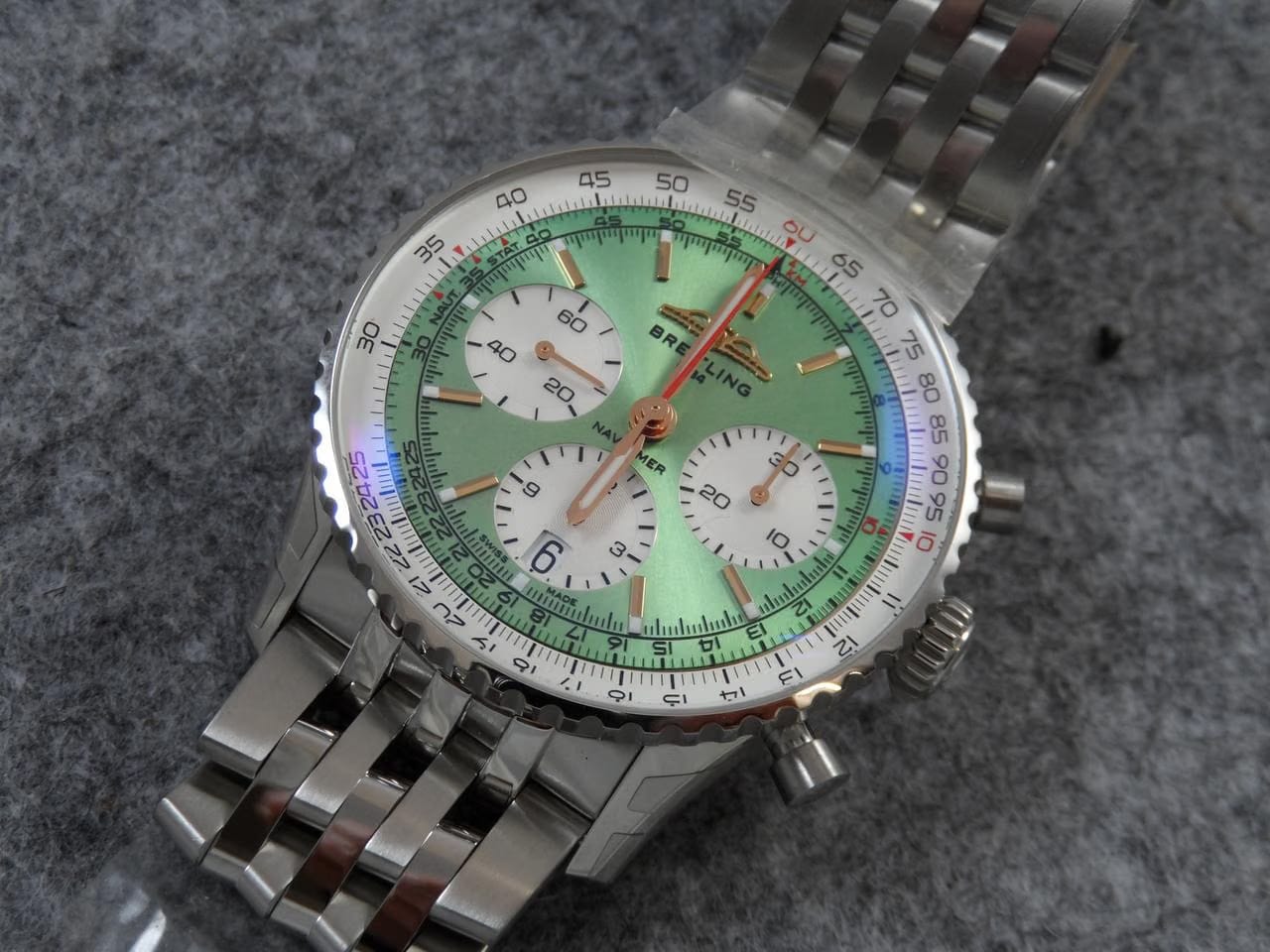 Breitling Navitimer 1 B01 Chronograph AB0139211 L1 A1