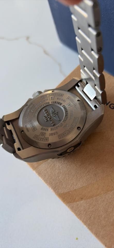 Breitling Cockpit B50 EB501019.C904.176 E