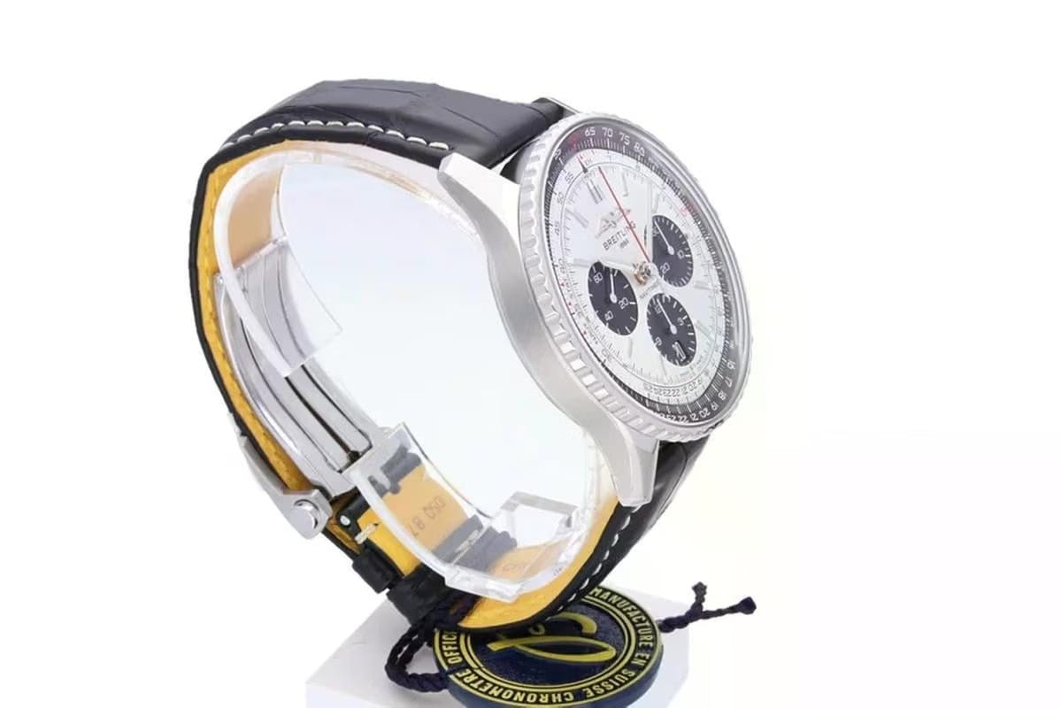Breitling Navitimer 1 B01 Chronograph43mm AB0138241 G1 P1