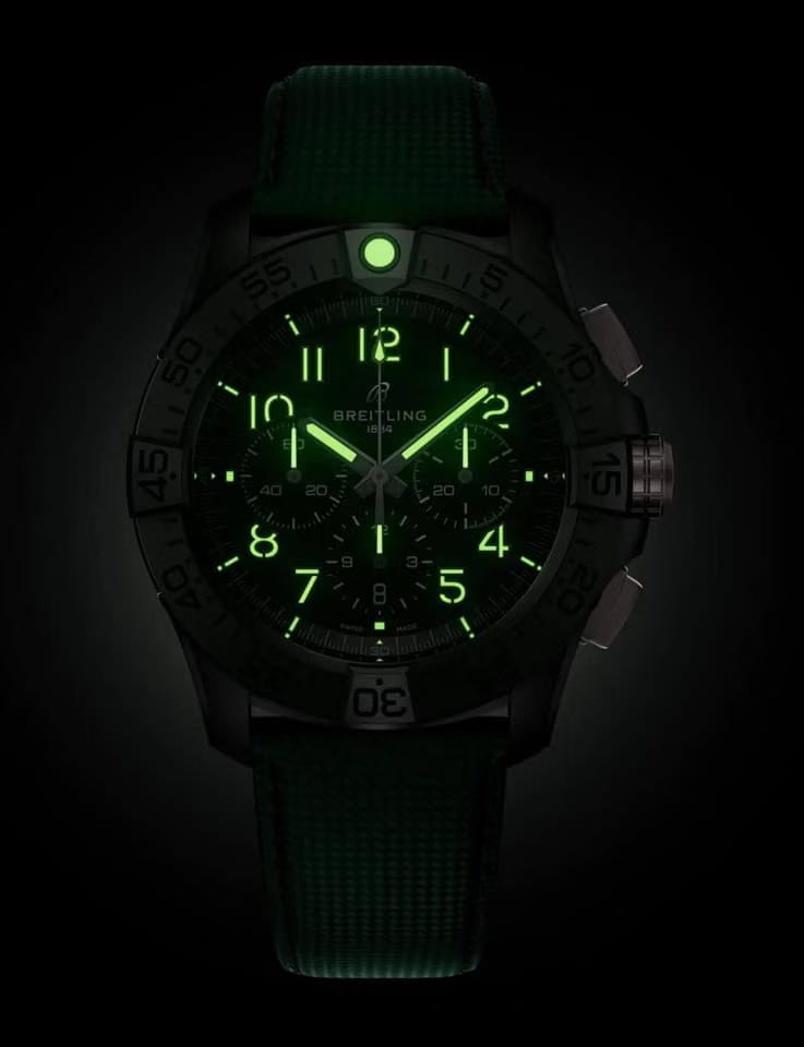 Breitling Super Avenger B01 Chronograph 46 Night Mission SB0148101 B1 X1
