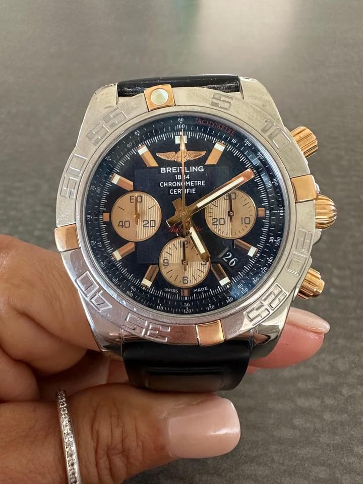 Breitling Chronomat 44 B01