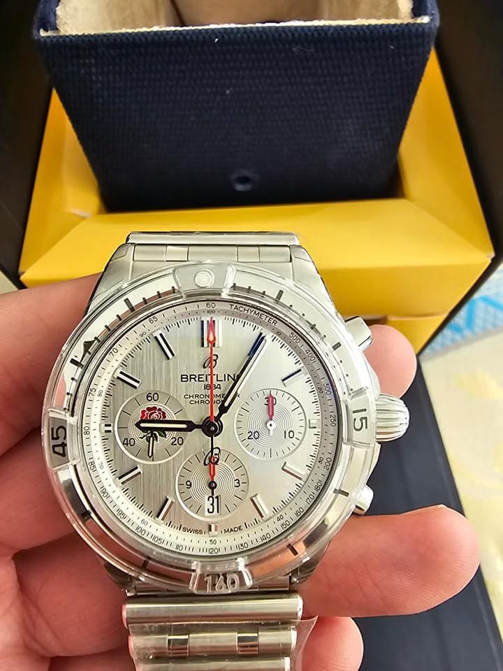 Breitling Chronomat 42 B01 42 Six Nations England Brand New never worn limited edition