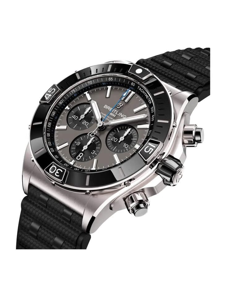 Breitling Chronomat Super Chronomat B01 44 EB0136251 M1 S1