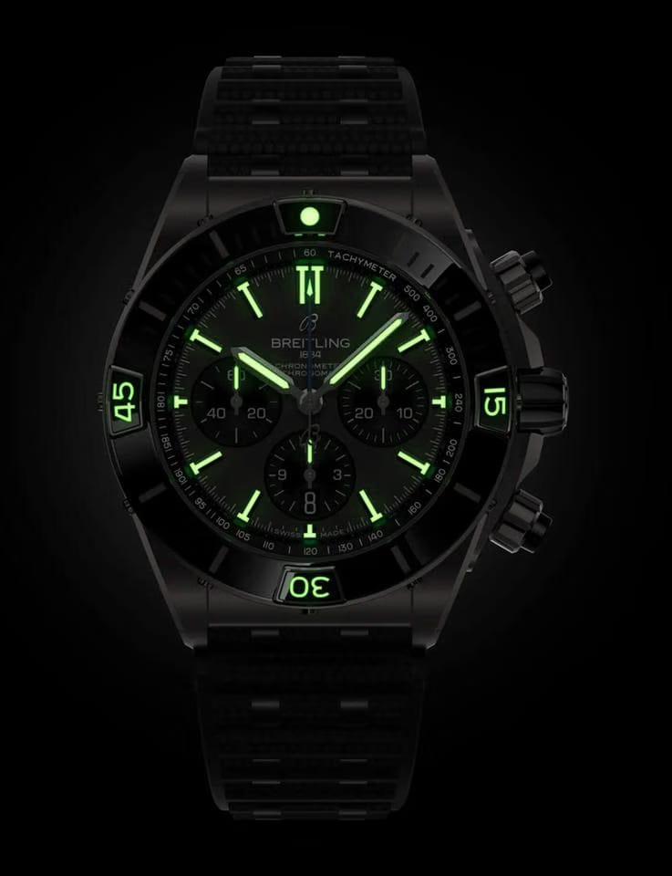 Breitling Chronomat Super Chronomat B01 44 EB0136251 M1 S1