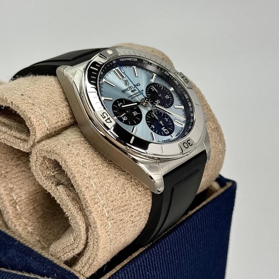Breitling Chronomat 42 B01 42 Ice Blue - PB0134101 C1 S1