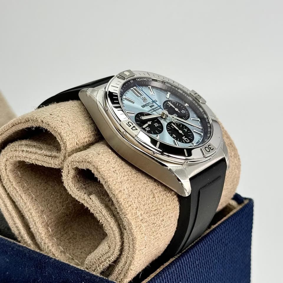 Breitling Chronomat 42 B01 42 Ice Blue - PB0134101 C1 S1