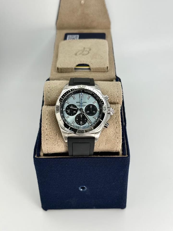 Breitling Chronomat 42 B01 42 Ice Blue - PB0134101 C1 S1