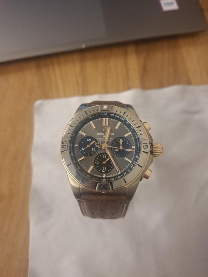 Breitling Chronomat 42 B01 42 NEUWERTIG