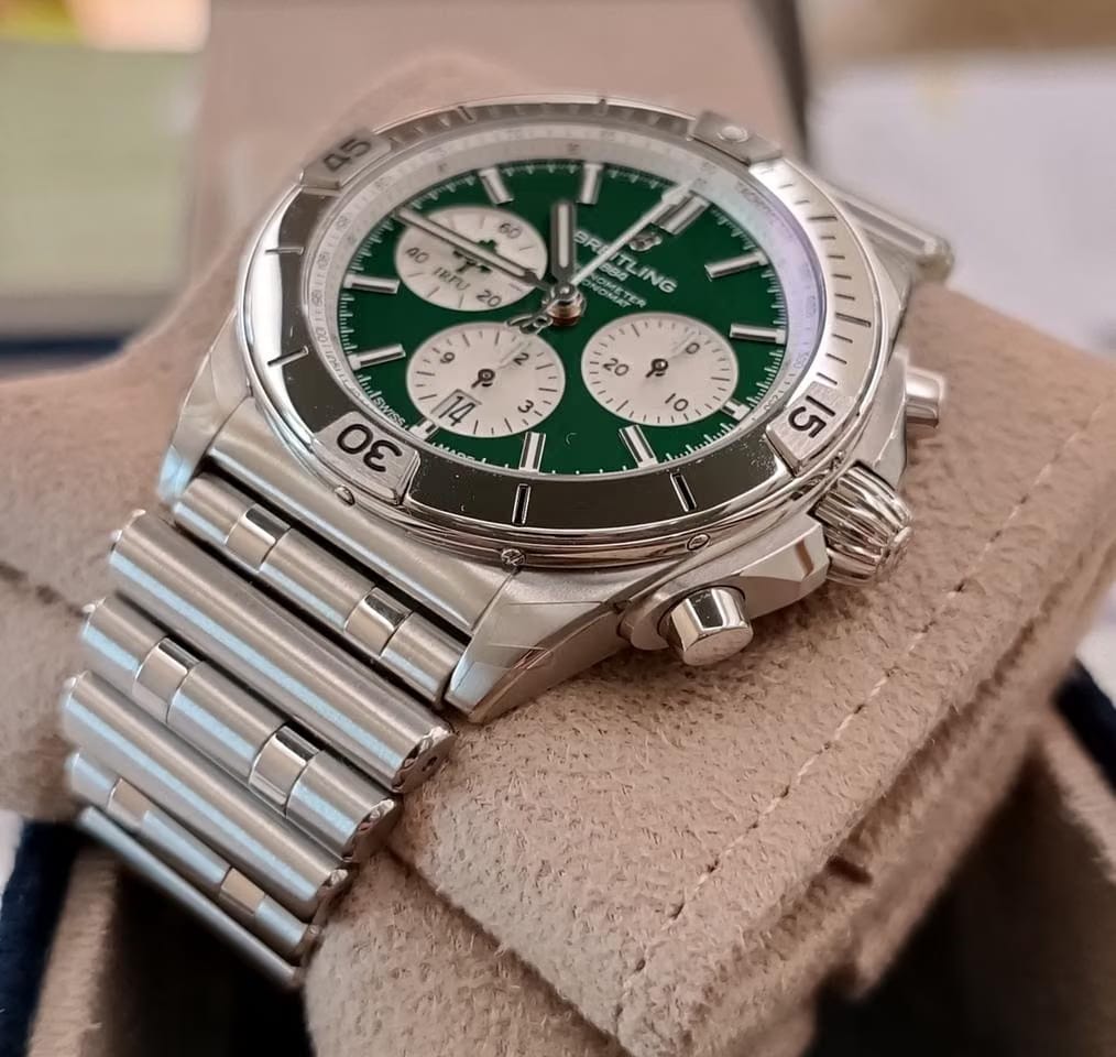 Breitling Chronomat 42 B01 42 Six Nations Ireland Limit Edition 150 Pz