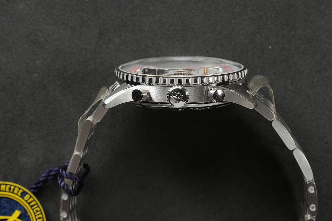 Breitling Navitimer 1 B01 Chronograph43 Boeing Limited full set unworn