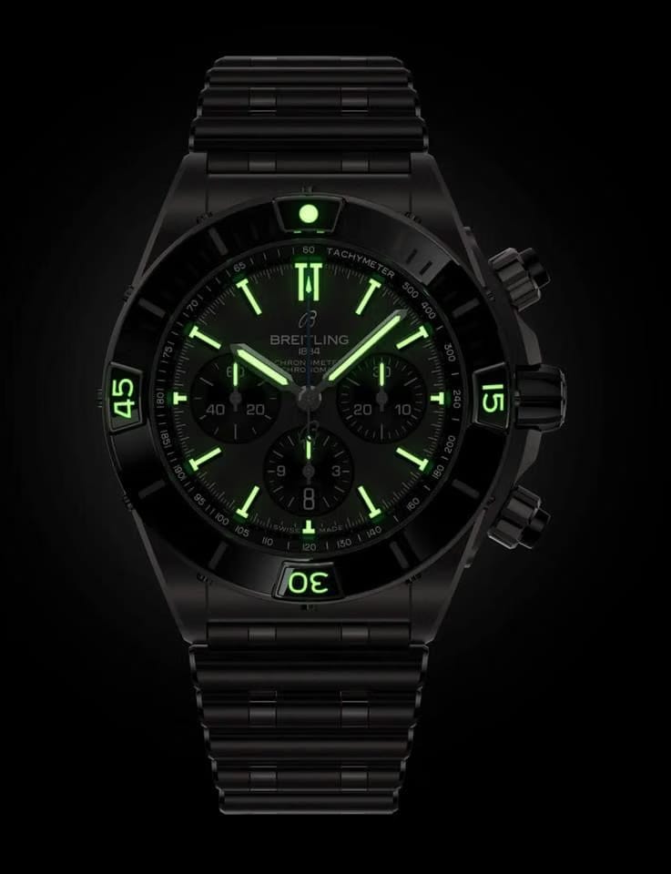 Breitling Chronomat Super Chronomat B01 44 EB0136251 M1 E1