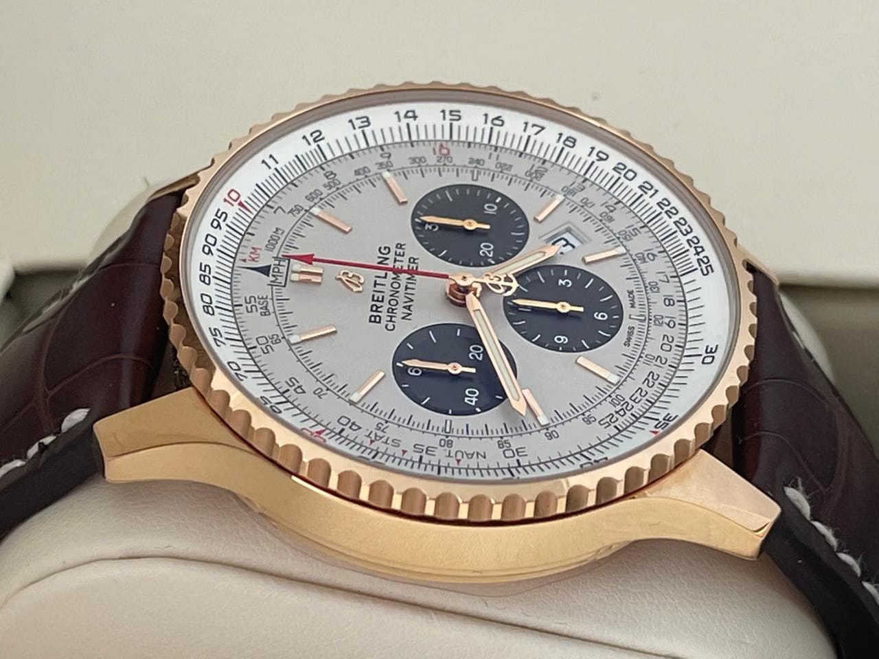 Breitling Navitimer 1 B01 Chronograph46 mm New Full Set