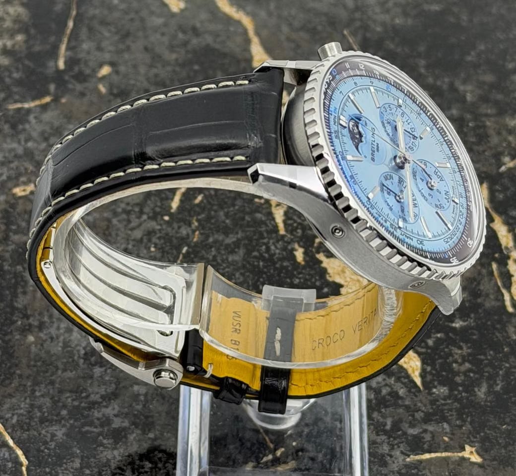 Breitling Navitimer New 2026 - Navitimer B19 Chronograph 43mm - Perpetual Calendar - Platinum